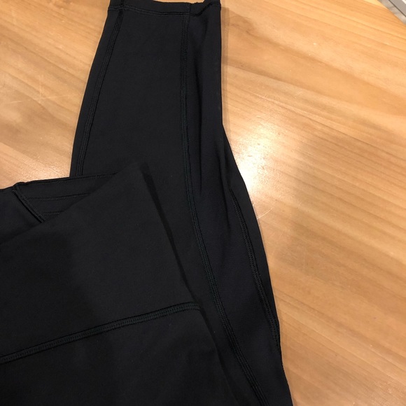 Lululemon Train Times 7/8 Full-on Luxtreme - Picture 6 of 7